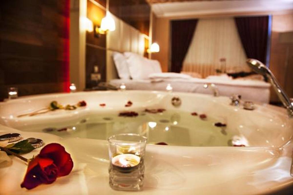 Cukurova Erten Hotel Adana Habitación foto